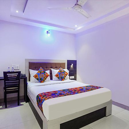 Fabexpress Embassy Suites - Nr Bkc Mumbai Dış mekan fotoğraf