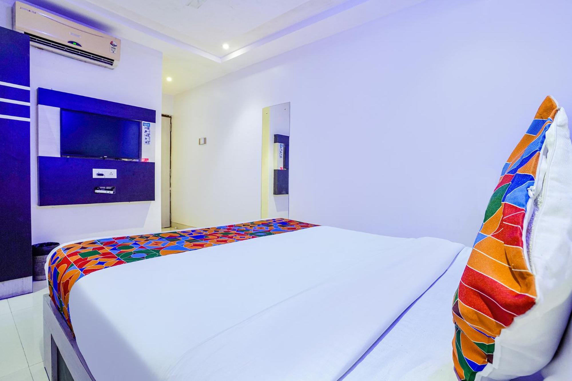 Fabexpress Embassy Suites - Nr Bkc Mumbai Dış mekan fotoğraf