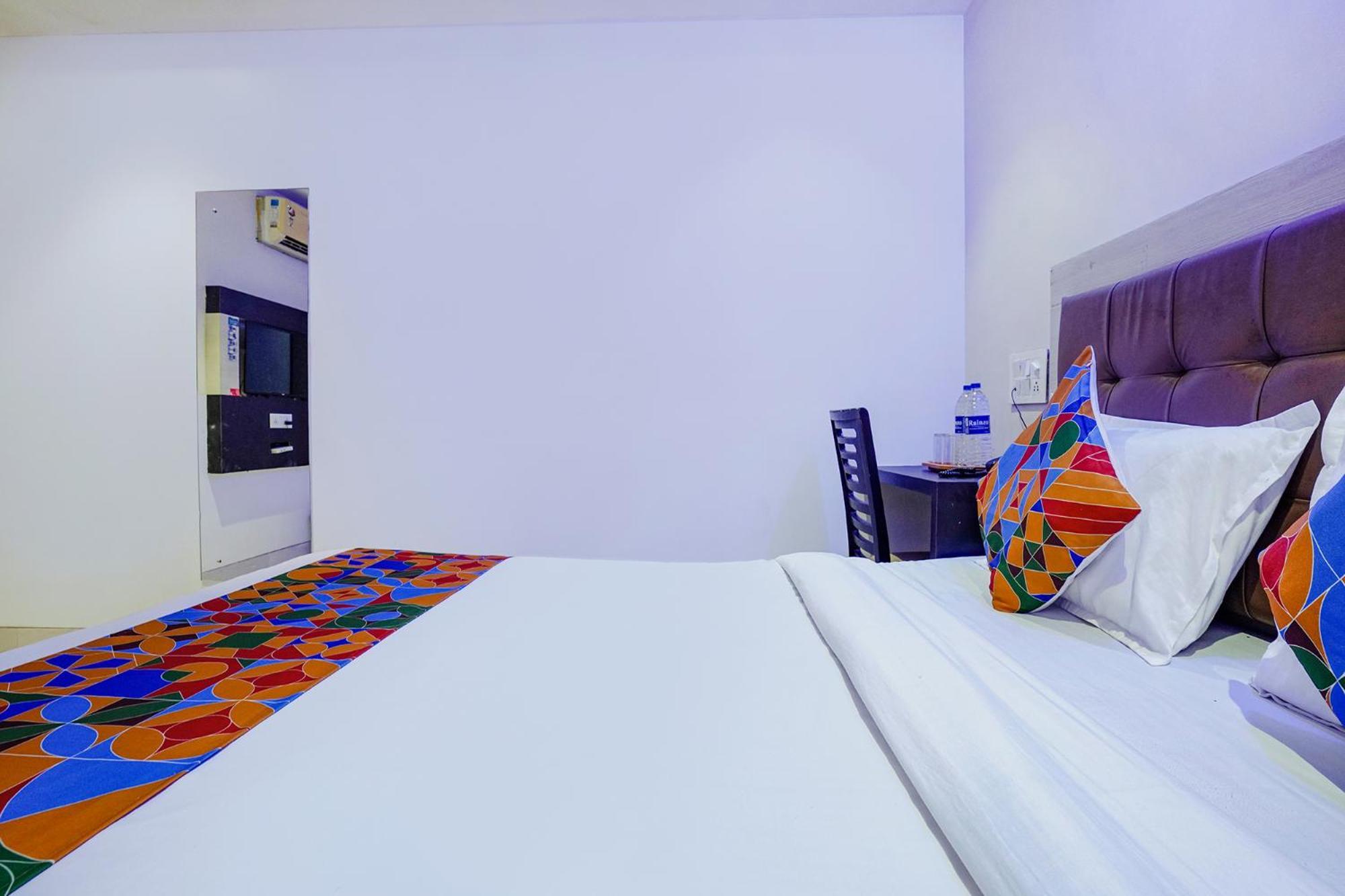 Fabexpress Embassy Suites - Nr Bkc Mumbai Dış mekan fotoğraf